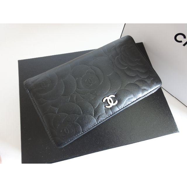 CHANEL - 美品★シャネル CHANEL カメリア【二つ折り財布】長財布★オシャレ★G18の通販 by こるく's shop｜シャネルならラクマ