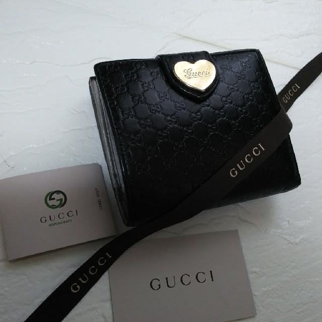 Gucci - 美品】GUCCIグッチ 2つ折り財布の通販 by giジョ－'s shop｜グッチならラクマ