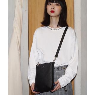 ジョンローレンスサリバン(JOHN LAWRENCE SULLIVAN)のKAIKO  leather shoulderbag (ショルダーバッグ)