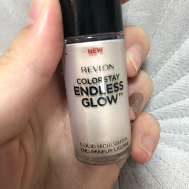 REVLON(レブロン)のREVLONリキッドハイライター コスメ/美容のベースメイク/化粧品(フェイスカラー)の商品写真