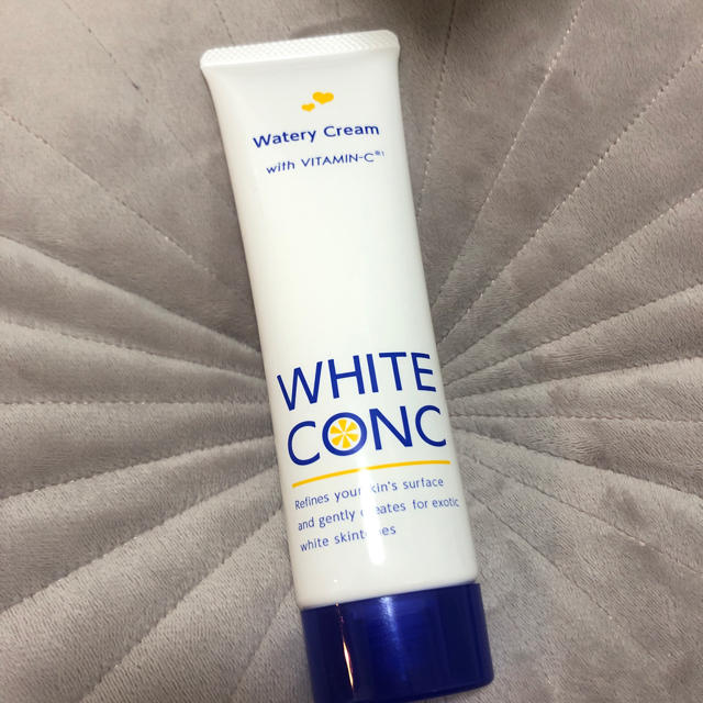 WHITE CONC(ホワイトコンク)のWHITE CONC全身用美白保湿クリーム コスメ/美容のボディケア(ボディクリーム)の商品写真