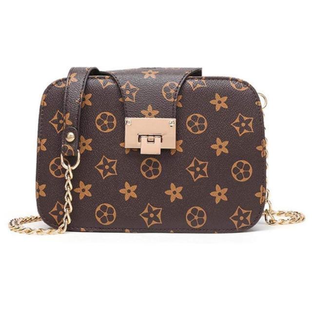 LOUIS VUITTON - LOUIS VUITTON ショルダーバッグの通販 by ブルーダック's shop｜ルイヴィトンならラクマ