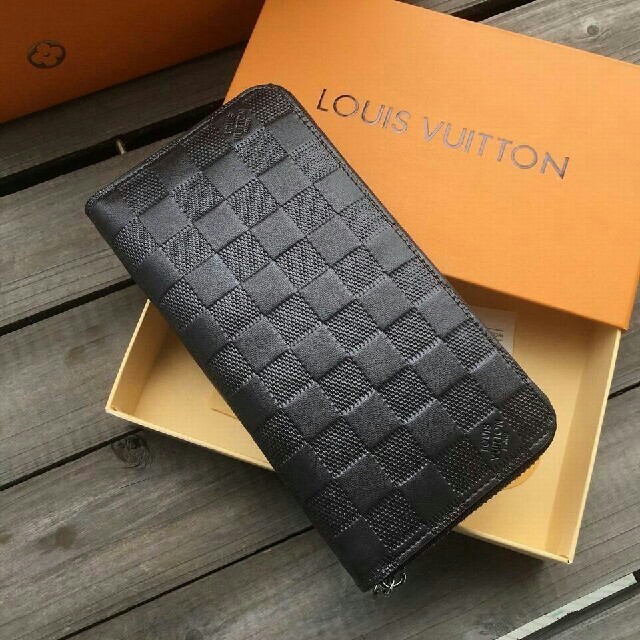 スーパーコピー キーホルダー アマゾン Louis Vuitton Louis