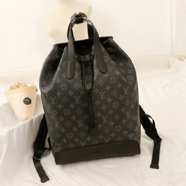 LOUIS VUITTON - ルイヴィトンリュックの通販 by sdadaa's shop｜ルイヴィトンならラクマ