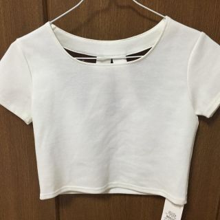 エヴリス(EVRIS)のEVRIS ショートTシャツ(Tシャツ(半袖/袖なし))