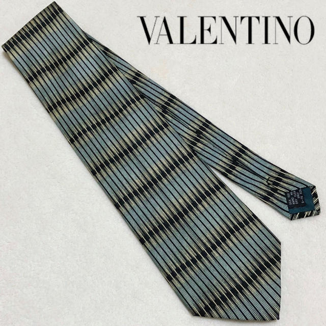 VALENTINO(ヴァレンティノ)の美品 VALENTINO ܤ * 高級シルク ボーダー 総柄 ネクタイ レトロ メンズのファッション小物(ネクタイ)の商品写真