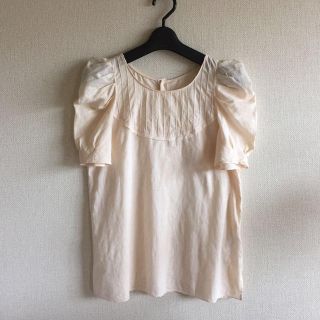 ジルスチュアート(JILLSTUART)のジル♡バニラ色のパフスリーブシャツ(シャツ/ブラウス(半袖/袖なし))