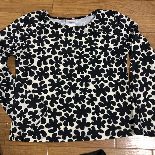 marimekko(マリメッコ)のMarimekko マリメッコ ガールズ水着 キッズ/ベビー/マタニティのキッズ服女の子用(90cm~)(水着)の商品写真