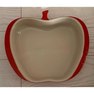 LE CREUSET - ル・クルーゼ☆アップルパイディッシュ☆正規品 LE CREUSET - ル・クルーゼ☆アップルパイディッシュ☆正規品