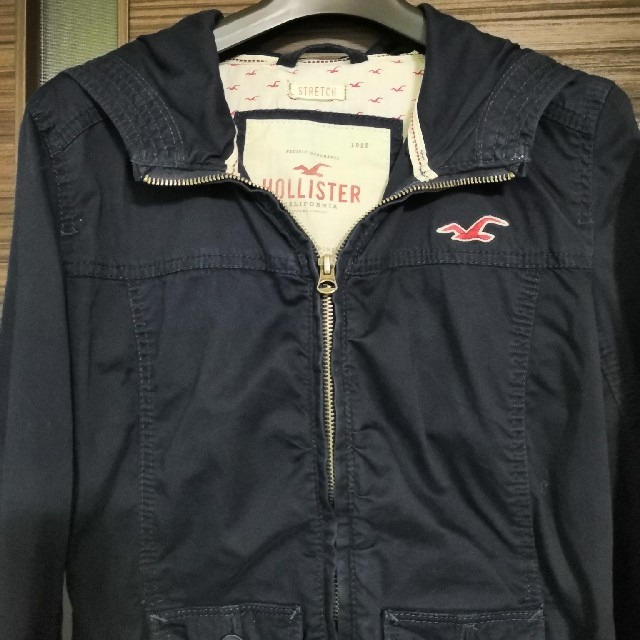 Hollister(ホリスター)の美品！Hollister ホリスター シーガル付のアウター ジャケット ハワイ レディースのジャケット/アウター(その他)の商品写真