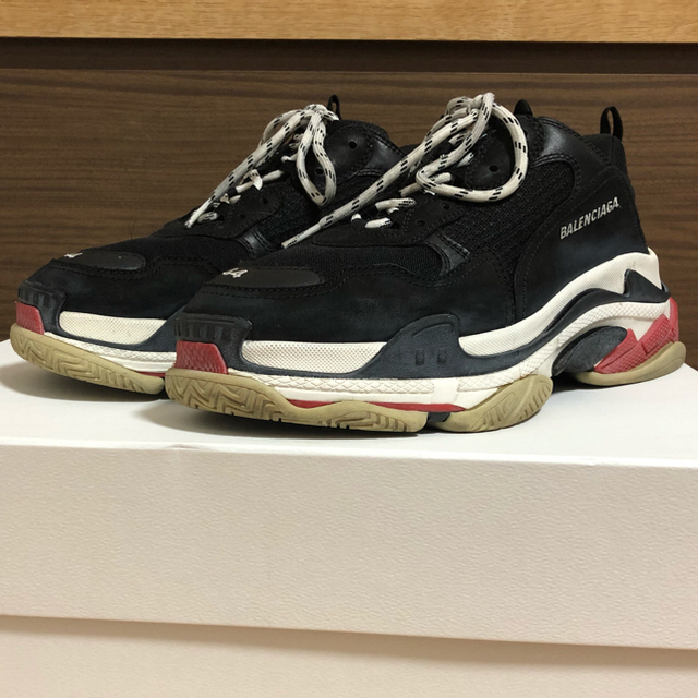 BALENCIAGA バレンシアガ スニーカー トリプルs トリプルエス