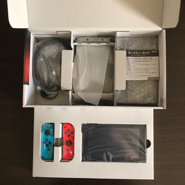 Nintendo Switch本体ネオンブルー家庭用ゲーム機本体