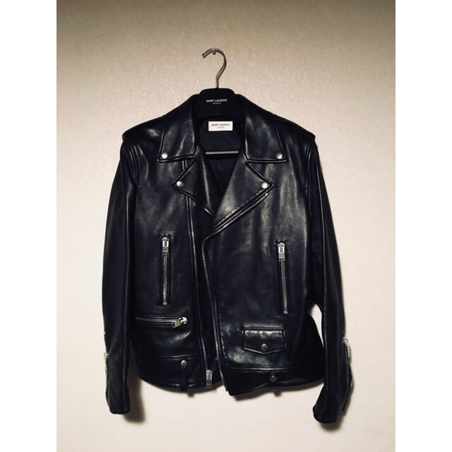 Saint Laurent(サンローラン)のSAINT LAURENT PARIS ライダースL01 size50 メンズのジャケット/アウター(ライダースジャケット)の商品写真