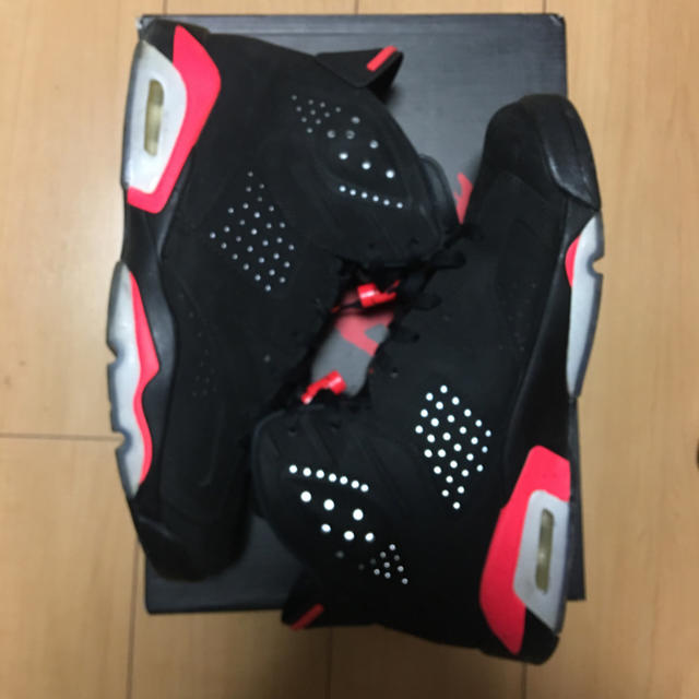 NIKE(ナイキ)のair jordan6 ジョーダン6 インフラレッド メンズの靴/シューズ(スニーカー)の商品写真