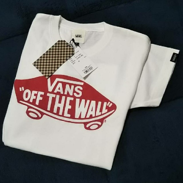 VANS(ヴァンズ)の■新品■今季■ VANSTシャツ／ホワイト／Ｓ レディースのトップス(Tシャツ(半袖/袖なし))の商品写真