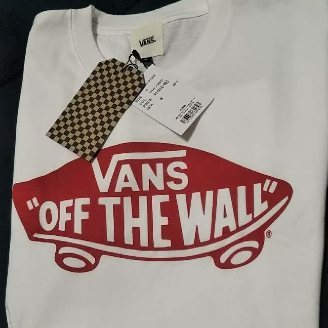 VANS(ヴァンズ)の■新品■今季■ VANSTシャツ／ホワイト／Ｓ レディースのトップス(Tシャツ(半袖/袖なし))の商品写真