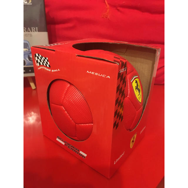 Ferrari(フェラーリ)のフェラーリ オフィシャル ボール スポーツ/アウトドアのサッカー/フットサル(ボール)の商品写真