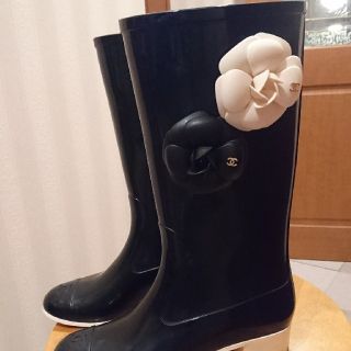 シャネル(CHANEL)のシャネルレインブーツ38 本物 中古(長靴/レインシューズ)