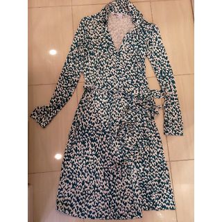 ダイアンフォンファステンバーグ(DIANE von FURSTENBERG)のDVF ダイアンフォンファステンバーグ シルクジャージラップワンピース 2 白緑(ひざ丈ワンピース)