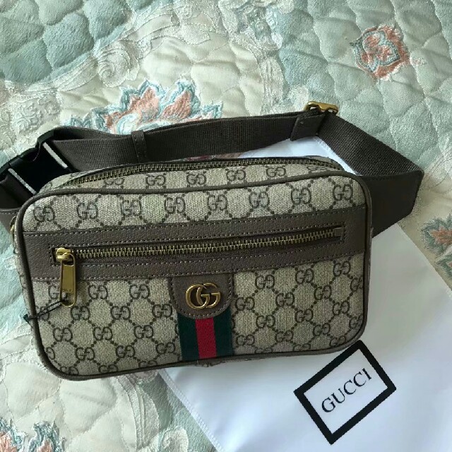 Gucci - GUCCI グッチ レザー ボディバッグ ウエストポーチの通販 by ペロア's shop｜グッチならラクマ