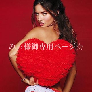 ヴィクトリアズシークレット(Victoria's Secret)の新品☆ヴィクトリアズシークレットパスポートケースBLACK(名刺入れ/定期入れ)