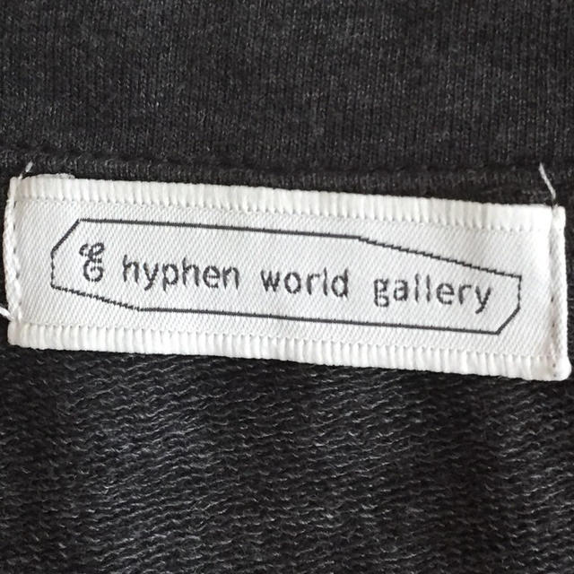 E hyphen world gallery(イーハイフンワールドギャラリー)のイーハイフン♡ロゴTシャツ レディースのトップス(Tシャツ(半袖/袖なし))の商品写真