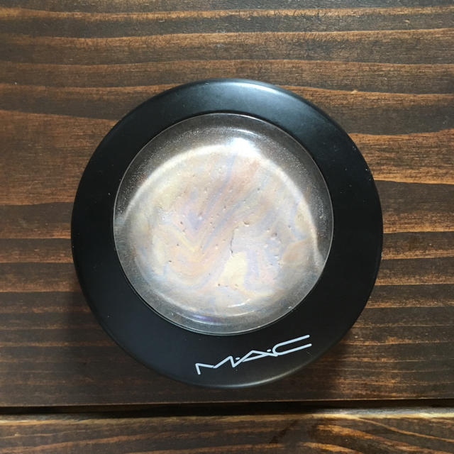 MAC(マック)のMAC ミネラライズスキンフィニッシュ コスメ/美容のベースメイク/化粧品(フェイスカラー)の商品写真