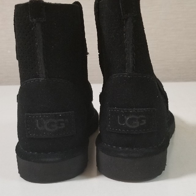 UGG(アグ)の【お値下げ】新品　UGG　シヨートブーツ レディースの靴/シューズ(ブーツ)の商品写真