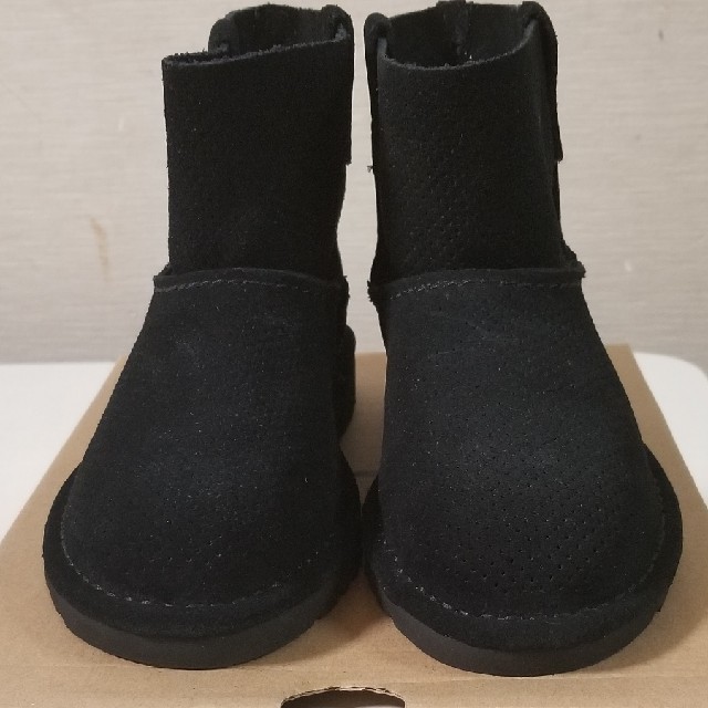 UGG(アグ)の【お値下げ】新品　UGG　シヨートブーツ レディースの靴/シューズ(ブーツ)の商品写真