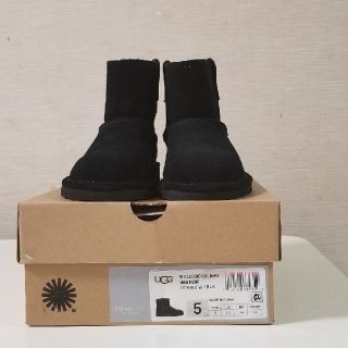 アグ(UGG)の【お値下げ】新品　UGG　シヨートブーツ(ブーツ)