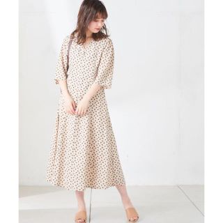 ナチュラルクチュール(natural couture)のnatural couture レトロ小花ワンピース(ロングワンピース/マキシワンピース)