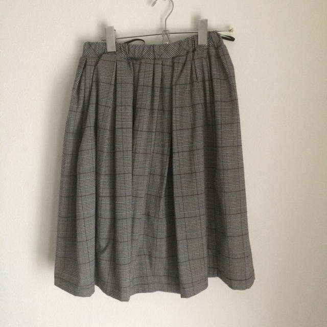 HONEYS(ハニーズ)の25日まで お取り置き レディースのスカート(ひざ丈スカート)の商品写真