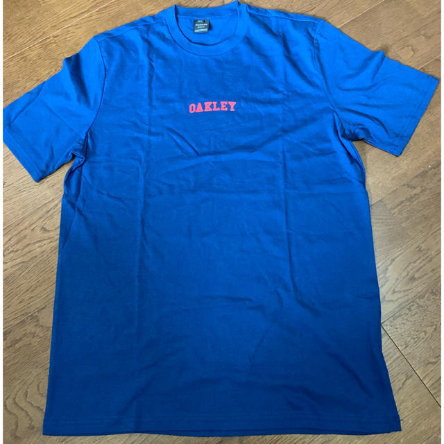Oakley(オークリー)のOAKLEYメンズ綿Ｔシャツ メンズのトップス(Tシャツ/カットソー(半袖/袖なし))の商品写真