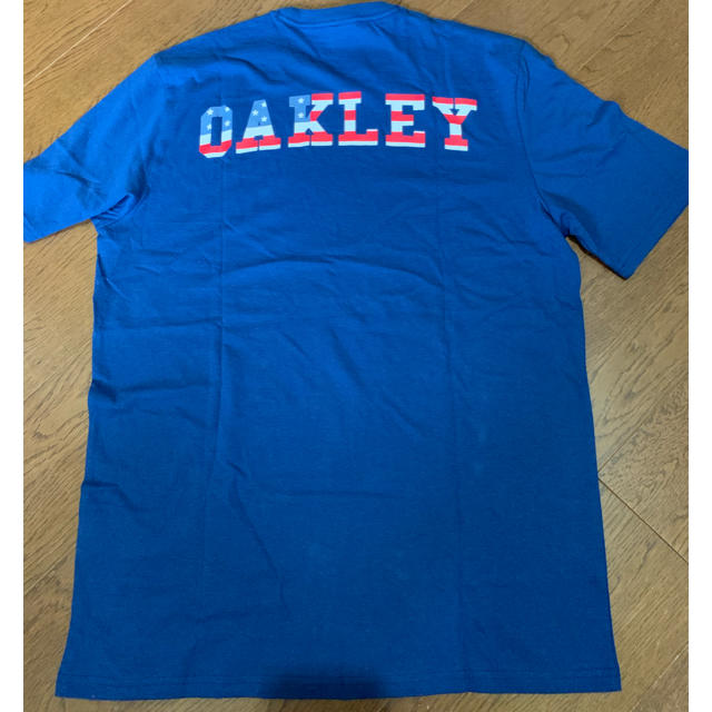 Oakley(オークリー)のOAKLEYメンズ綿Ｔシャツ メンズのトップス(Tシャツ/カットソー(半袖/袖なし))の商品写真