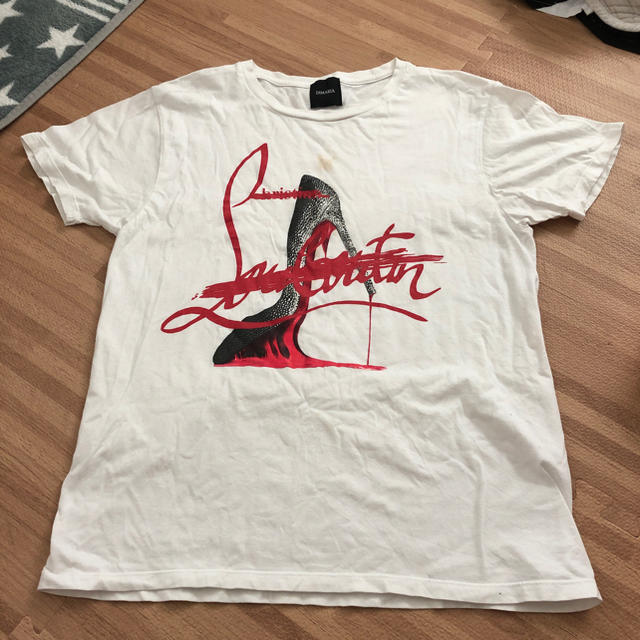 Christian Louboutin(クリスチャンルブタン)のDIMARIA クリスチャンルブタン Tシャツ メンズのトップス(Tシャツ/カットソー(半袖/袖なし))の商品写真