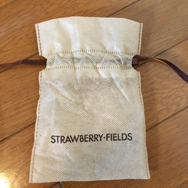 STRAWBERRY-FIELDS(ストロベリーフィールズ)のSTRAWBERRY FIELDSネックレス レディースのアクセサリー(ネックレス)の商品写真