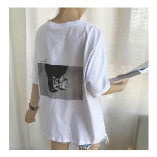 トゥデイフル(TODAYFUL)のインスタで注目！オーバーサイズのバックプリントTシャツ(Tシャツ(半袖/袖なし))