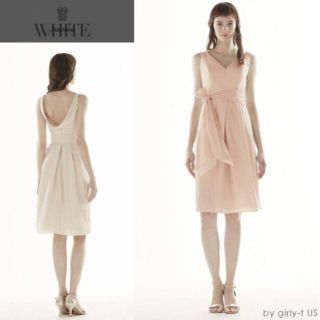 ヴェラウォン(Vera Wang)の新品　☆White by Vera Wang☆ タフタ セクシーバック ドレス(ミディアムドレス)