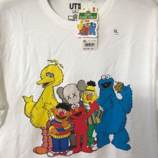 ユニクロ(UNIQLO)のUniqlo ユニクロ(カウス✖️セサミストリート)(Tシャツ/カットソー(半袖/袖なし))