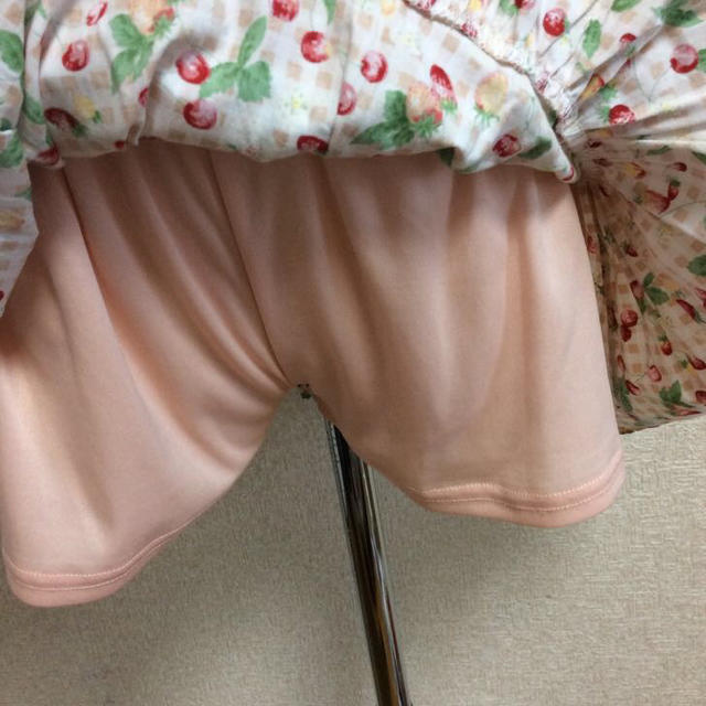LIZ LISA(リズリサ)のPenderieフルーツ柄スカパン レディースのスカート(ミニスカート)の商品写真