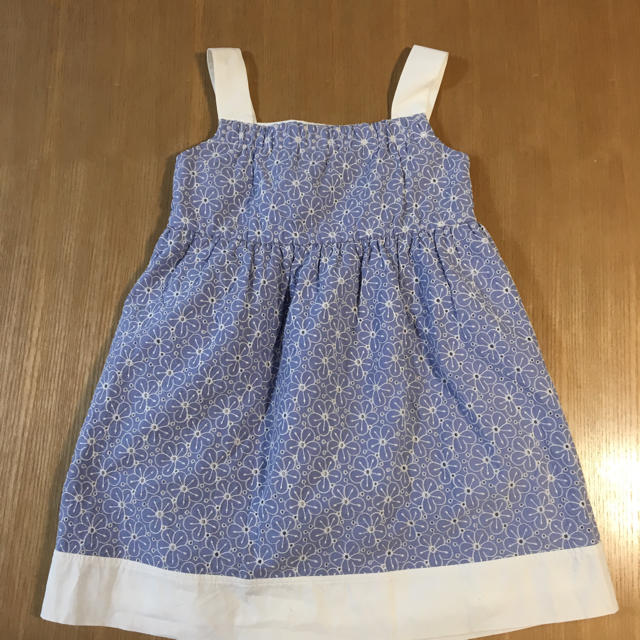 NATURAL BEAUTY BASIC(ナチュラルビューティーベーシック)のNATURAL BEAUTY BASIC ワンピース キッズ/ベビー/マタニティのキッズ服女の子用(90cm~)(ワンピース)の商品写真