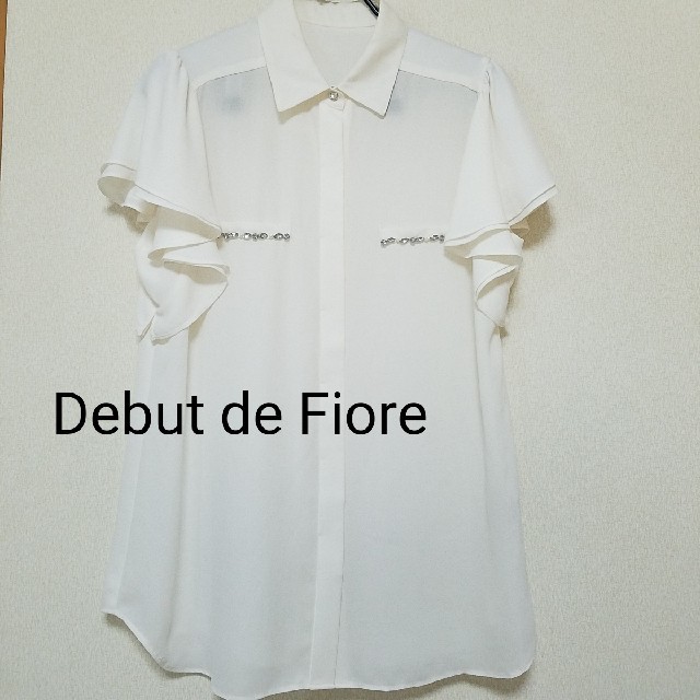 Debut de Fiore(デビュードフィオレ)のDebut de Fiore ブラウス レディースのトップス(シャツ/ブラウス(半袖/袖なし))の商品写真