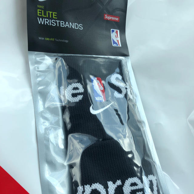 Supreme®/Nike®/NBA wristband リストバンド 黒