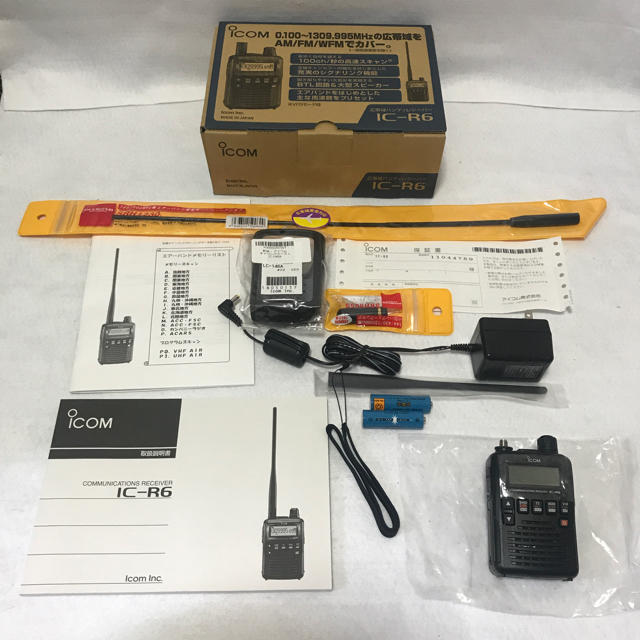 ICOM アイコム 広帯域ハンディレシーバー 航空無線受信機 IC-R6 自衛隊の通販 by ひなた｜ラクマ