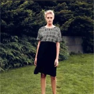 マリメッコ(marimekko)の【美品】Marimekko ワンピース 34 リネン (ひざ丈ワンピース)