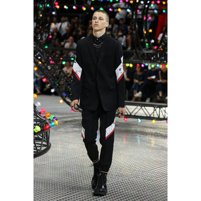 DIOR HOMME(ディオールオム)の三代目登坂着用 Dior Homme 17SS テーラード ジャケット メンズのジャケット/アウター(テーラードジャケット)の商品写真