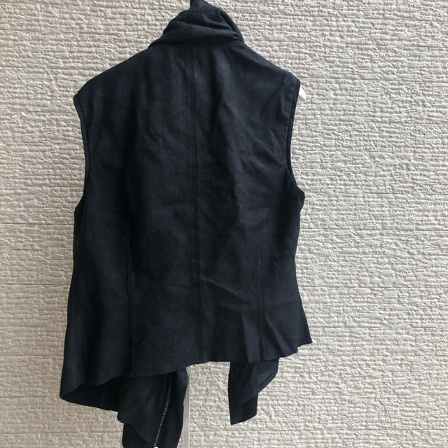 Rick Owens(リックオウエンス)のrickowens リックオウエンス 変形 レザージレベスト 40 レディースのトップス(ベスト/ジレ)の商品写真