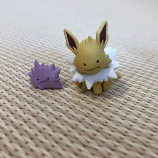 ポケモン(ポケモン)のへんしんメタモン フィギュア サンダース(キャラクターグッズ)