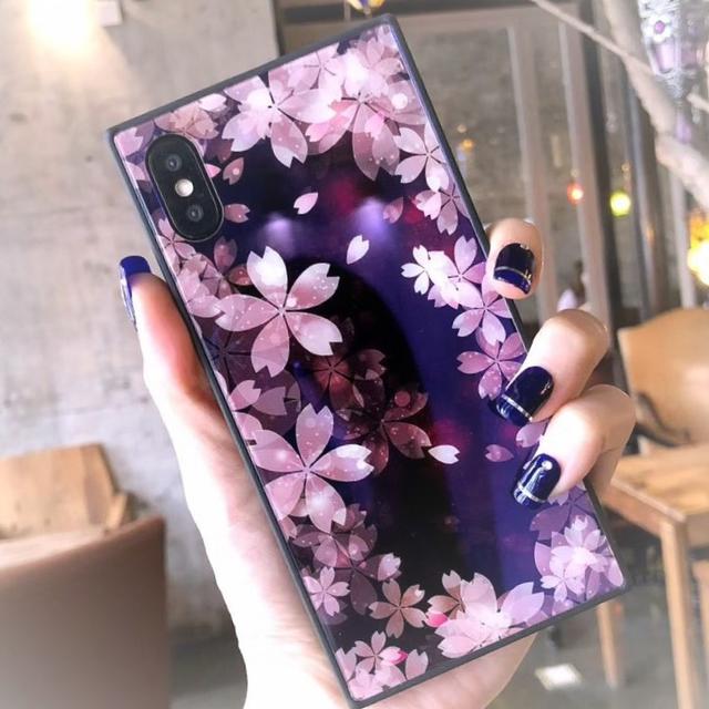 手の中の夜桜♪iPhoneケース♪スクエアで高級感♪ スマホ/家電/カメラのスマホアクセサリー(iPhoneケース)の商品写真