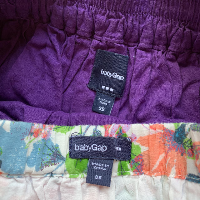 babyGAP(ベビーギャップ)のgap95 キッズ/ベビー/マタニティのキッズ服女の子用(90cm~)(スカート)の商品写真